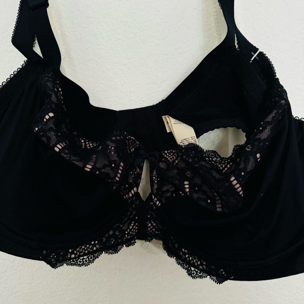 DORINA CELINE NON PADDED BRA
FULL CUP WITH WIRE D17456A-A60 2 Pack
Size 42DD - Picture 8 of 12